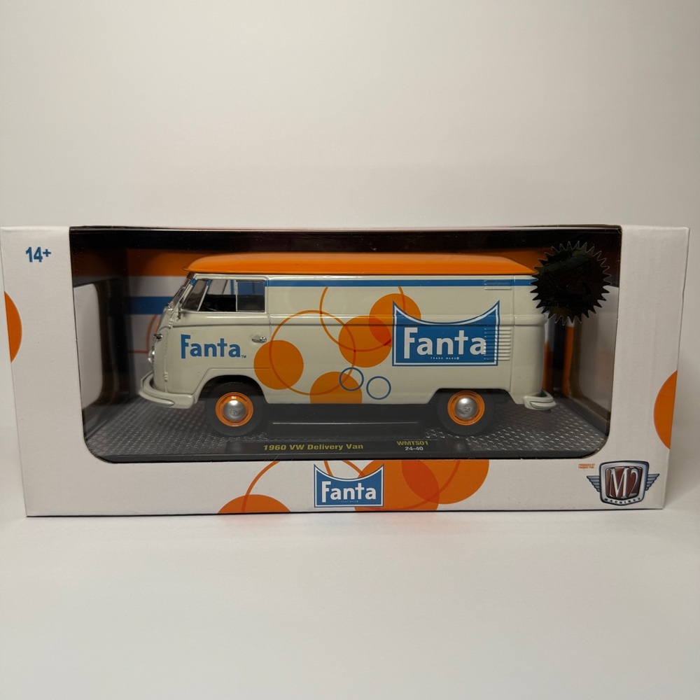 1960 VW Van M2 Machines 1:24 Fanta Coca-Cola Limited Edition